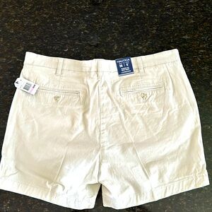 Nautica Classic Fit Deck Short + Stretch 38 Waist 6” Inseam Color Stone